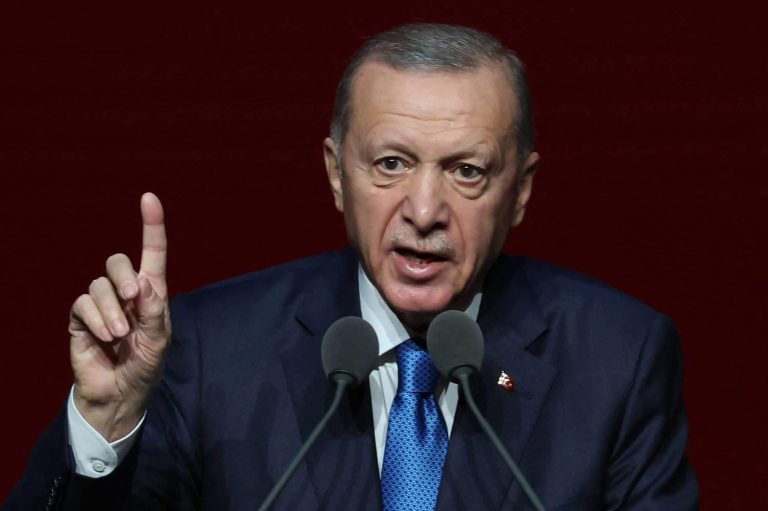 تصريحات جديدة لأردوغان بعد أزمة إلغاء مباراة كأس السوبر في السعودية (فيديو) أردوغان يعلق على إلغاء مباراة كأس السوبر التركي في السعودية