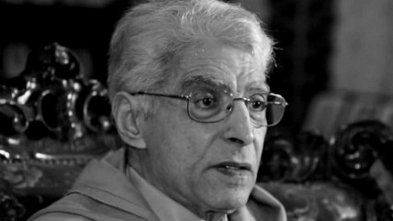نعاه الملك ببرقية خاصة.. من هو عباس الجراري مستشار محمد السادس الذي عاصر 3 ملوك؟ الملك محمد السادس ينعى عباس الجراري المستشار الملكي السابق الذي عاصر 3 ملوك