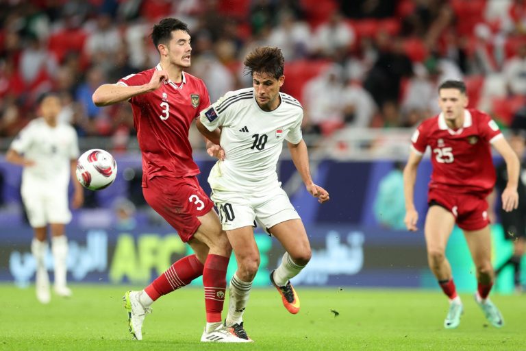 العراق تستهل مشوارها في كأس آسيا 2024 بفوزٍ ثمين على إندونيسيا.. شاهد أهداف المباراة مباراة العراق ضد إندونيسيا