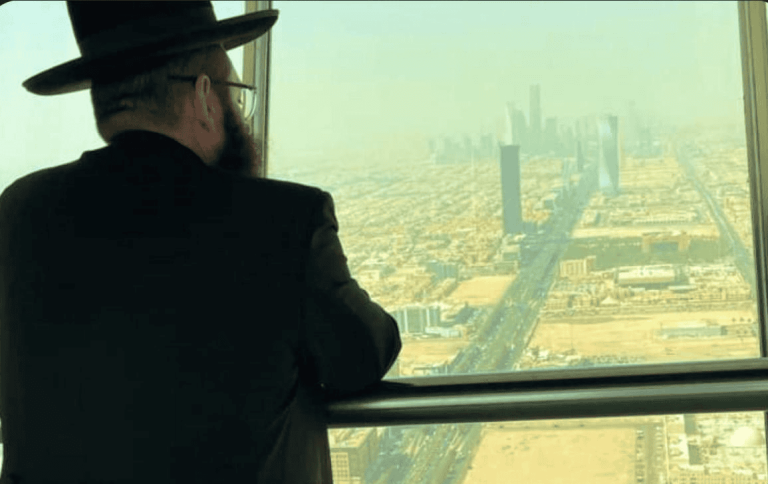 هل يحقق ولي العهد السعودي أمنية جولدا مائير؟ محمد بن سلمان يلعب أخطر أدوار دعم إسرائيل سرا لضمان استمرار حكمه