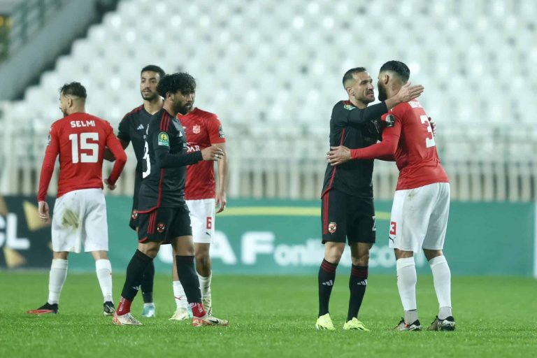مباراة الأهلي وشباب بلوزداد