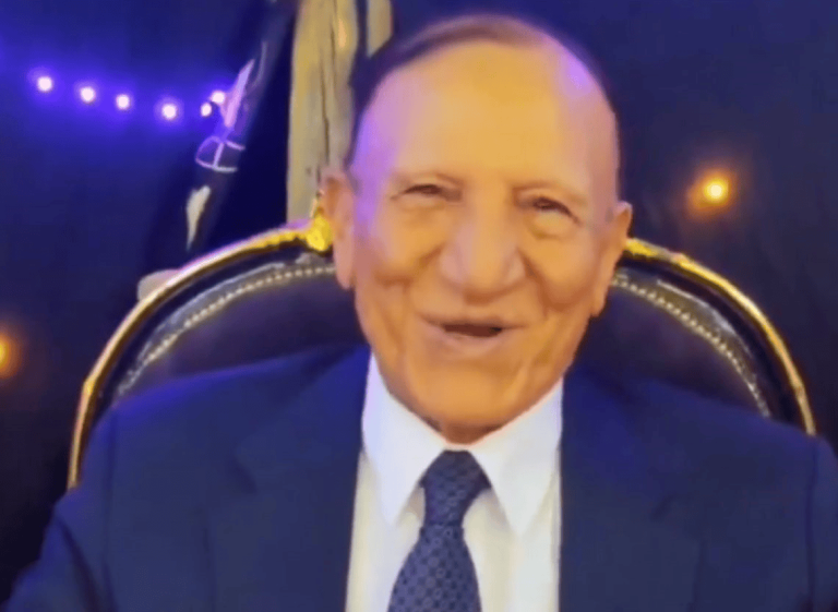 مصر.. ظهور نادر بعد غياب للفريق سامي عنان يثير جدلا (فيديو) مصر.. ظهور نادر بعد غياب للفريق سامي عنان يثير جدلا
