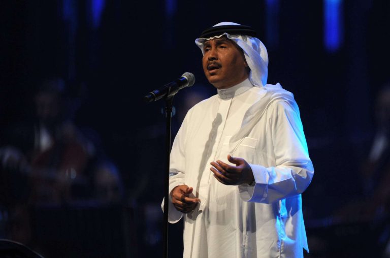 مهرجان فبراير الكويت.. هل أنهى حفل السعودي محمد عبده التضامن الكويتي مع غزة؟