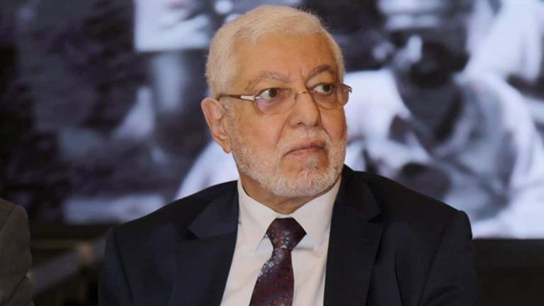 بعد زيارة أردوغان لمصر.. ما حقيقة سحب جنسية محمود حسين التركية؟