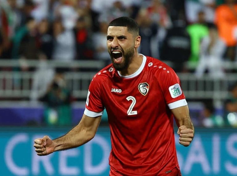 نادٍ إسباني يتعاقد مع نجم المنتخب السوري بعد لفت الأنظار في كأس آسيا 2023 (فيديو) أيهم أوسو