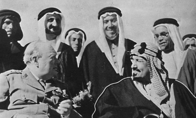 فلسطين وشعبها في قاموس الزعامات العربية وابن سعود من الزعامات الذين ابتزوا بريطانيا باسم الثورة الفلسطينية الكبرى