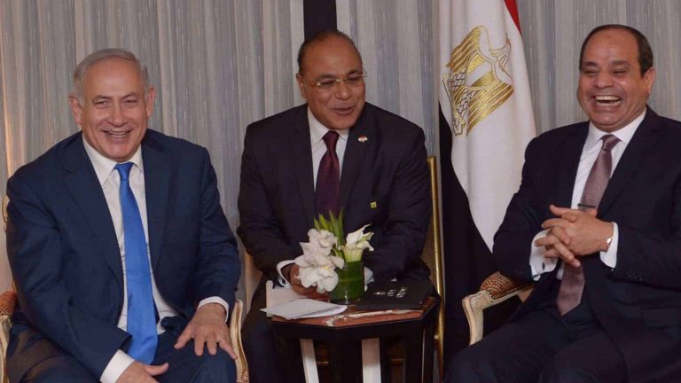 عرض إسرائيلي لانتشال مصر من أزمتها الاقتصادية العاصفة.. والثمن غزة سيطرة مصر على غزة