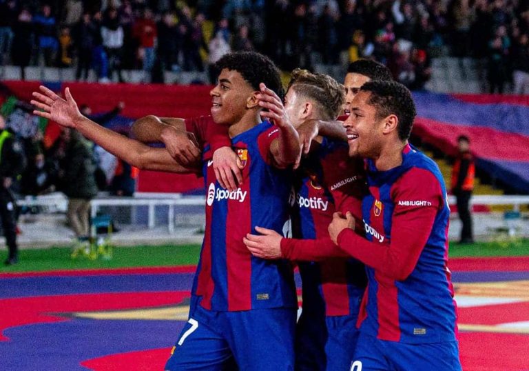 موعد مباراة برشلونة ضد نابولي والتشكيلة المتوقعة في إياب دور ال16 دوري الأبطال لاعبو برشلونة