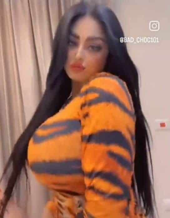 جوليا وهبي