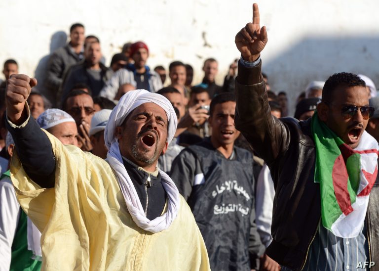 داعية مصري يسيء لمفتي عمان ويتهم طائفته بالضلالة.. ما علاقة الإباضية؟ الداعية المصري حسين مطاوع يسيء لمفتي عمان ويتهم طائفته الإباضية بالضلالة