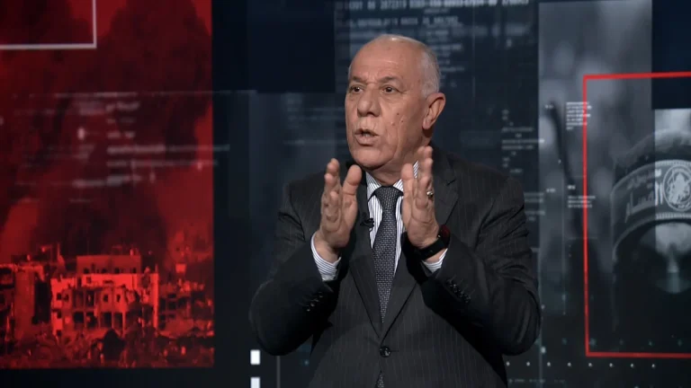 أحدث ظهور لفايز الدويري.. رسالة جديدة وسبب غيابه الحقيقي عن الجزيرة