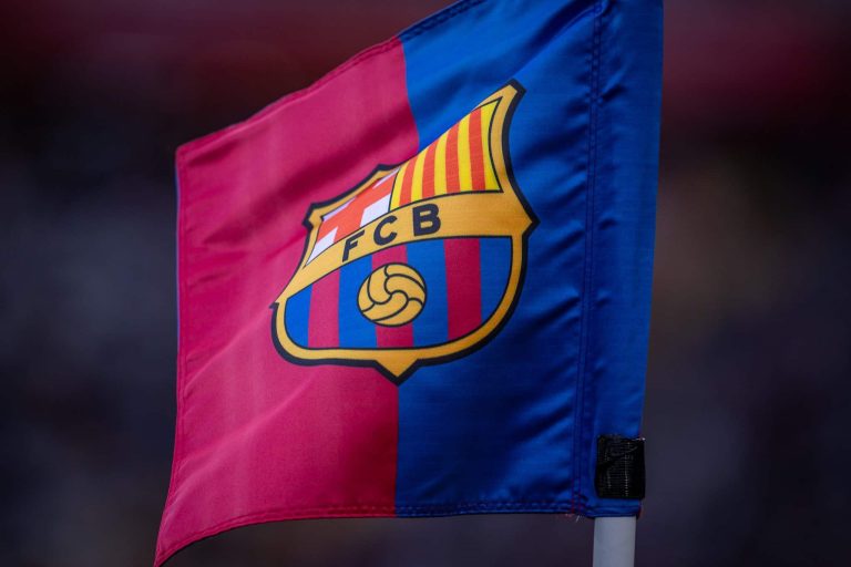 برشلونة يتعرض لضربة قوية في صفوفه قبيل مواجهة نابولي بدوري الأبطال برشلونة