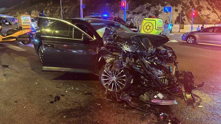 حادث سيارة وزير التربية والتعليم الإسرائيلي حاييم بيطون