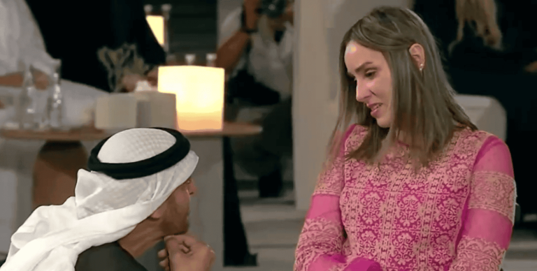 محمد بن زايد مع التونسية إيمان الصفاقسي