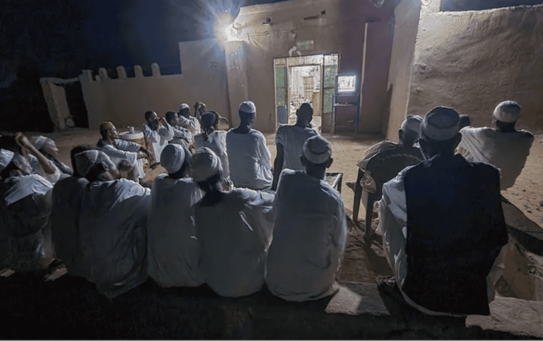 السودان.. احتفاء شعبي بوقف بث قنوات سعودية وإماراتية في البلاد السودان.. احتفاء شعبي بوقف بث قنوات سعودية وإماراتية في البلاد