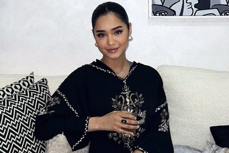 الفنانة المغربية ريم فكري