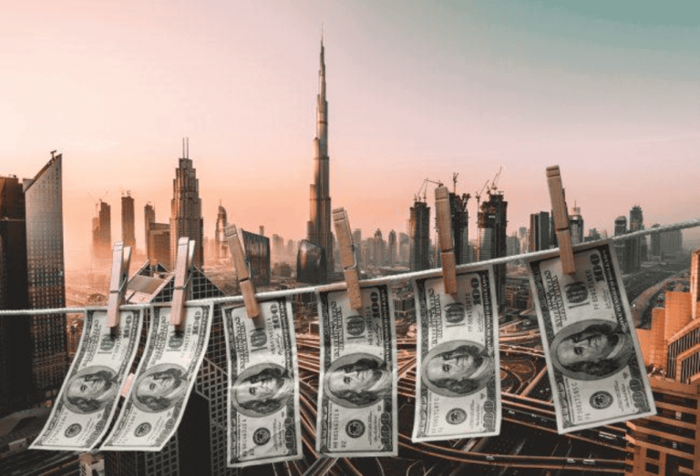 WSJ: دبي مأوى المليارات من الأموال القذرة التي تطير دون تفتيش WSJ: دبي مأوى المليارات من الأموال القذرة التي تطير دون تفتيش