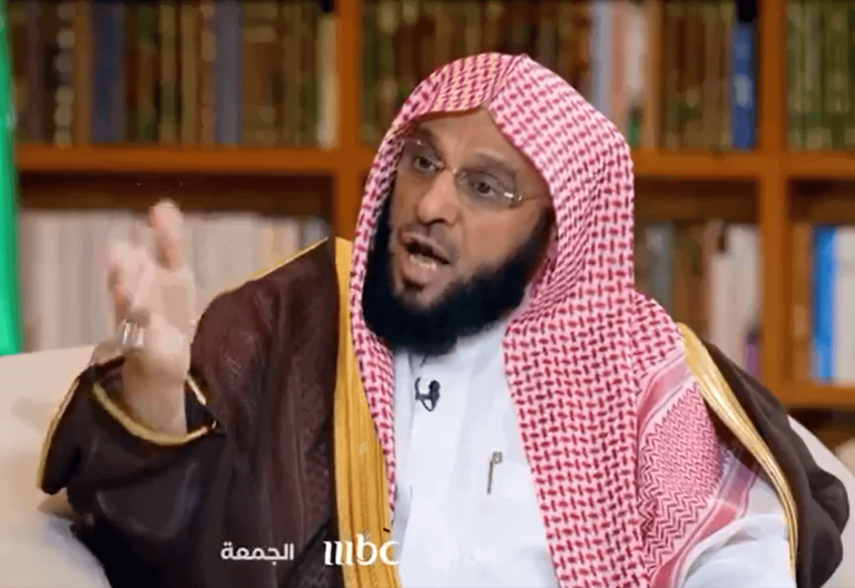 عائض القرني: أدعو جماعة الإخوان المسلمين إلى حل الجماعة