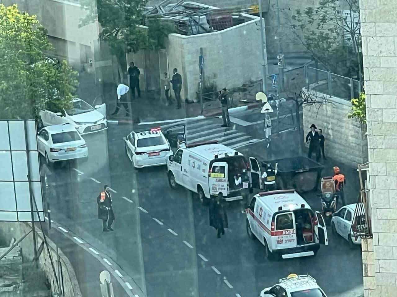 عملية دهس في القدس تسفر عن إصابة مستوطنين.. التفاصيل والمشاهد الأولى عملية دهس في القدس
