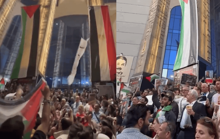 عدوى تظاهرات الأردن تنتقل لمصر.. هتافات غاضبة ضد النظام تفضح دوره بحصار غزة (فيديو) عدوى تظاهرات الأردن تنتقل لمصر.. هتافات غاضبة ضد النظام تفضح دوره بحصار غزة