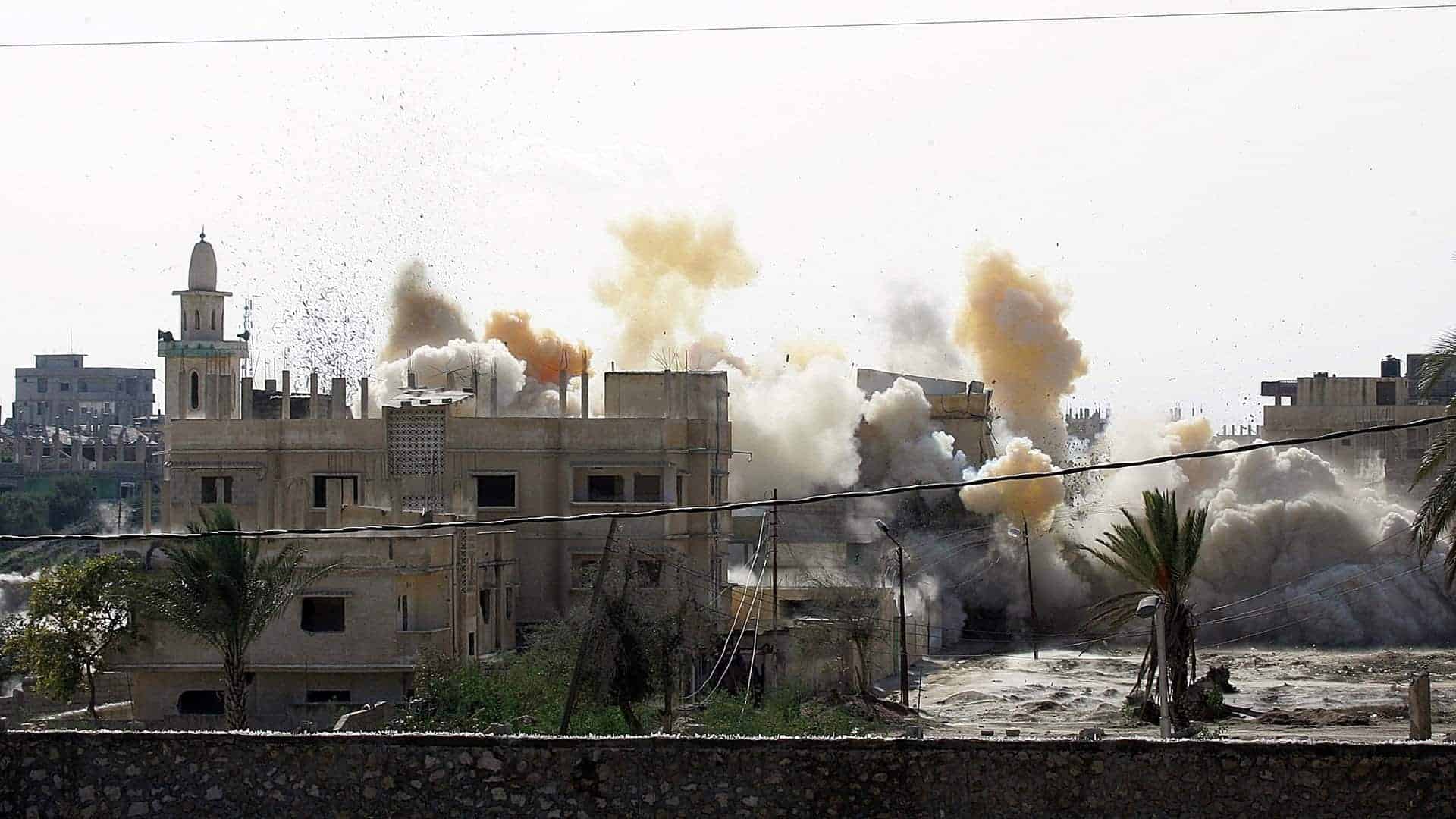 دمرت القوات المصرية بالكامل تقريبًا مدينة رفح في شمال سيناء خلال العقد الماضي لإنشاء منطقة عازلة