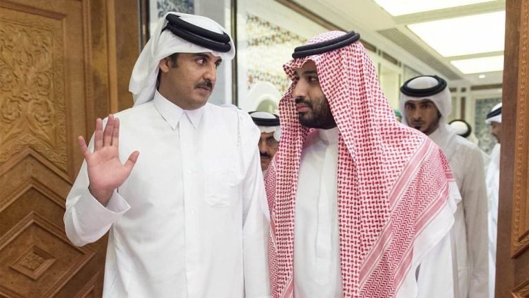 التايمز: مسؤولون قطريون كشفوا عن مدى قلقهم من نوايا الإمارات والسعودية
