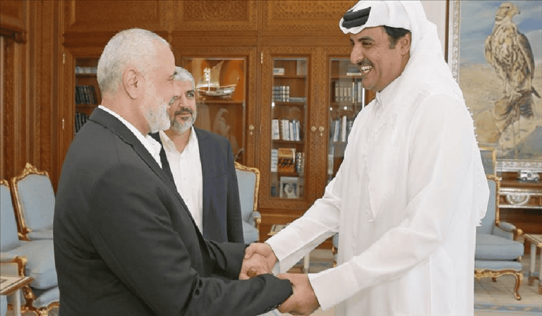 دور الدوحة يزعج إسرائيل وإعلامها يواصل أكاذيبه: قطر أبعدت قادة حماس عن أراضيها لأسابيع