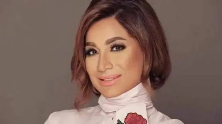 بسمة وهبة تعلن انتهاء برنامج العرافة