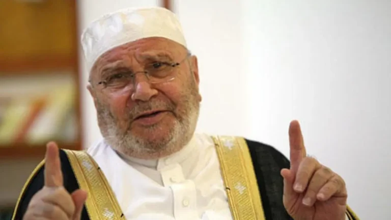 هذه رسالة الدكتور محمد راتب النابلسي لأهل غزة في ظل الجوع والحصار “فيديو” رسالة الدكتور محمد راتب النابلسي لأهل غزة