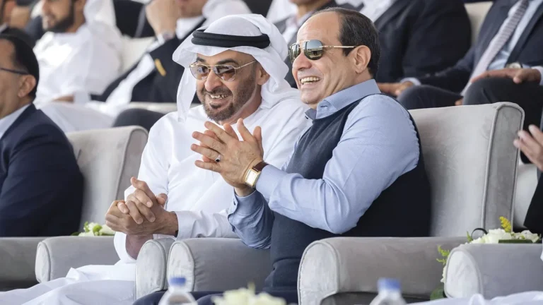 قرار السيسي ببيع بنك القاهرة للإمارات يثير الكثير من الجدل